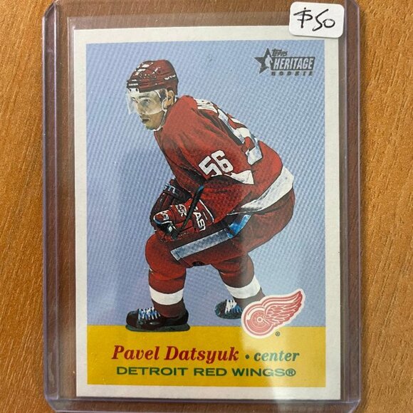 2001-02 Topps Heritage #151 Pavel Datsyuk RC Detroit Red Wings - Picture 1 of 2